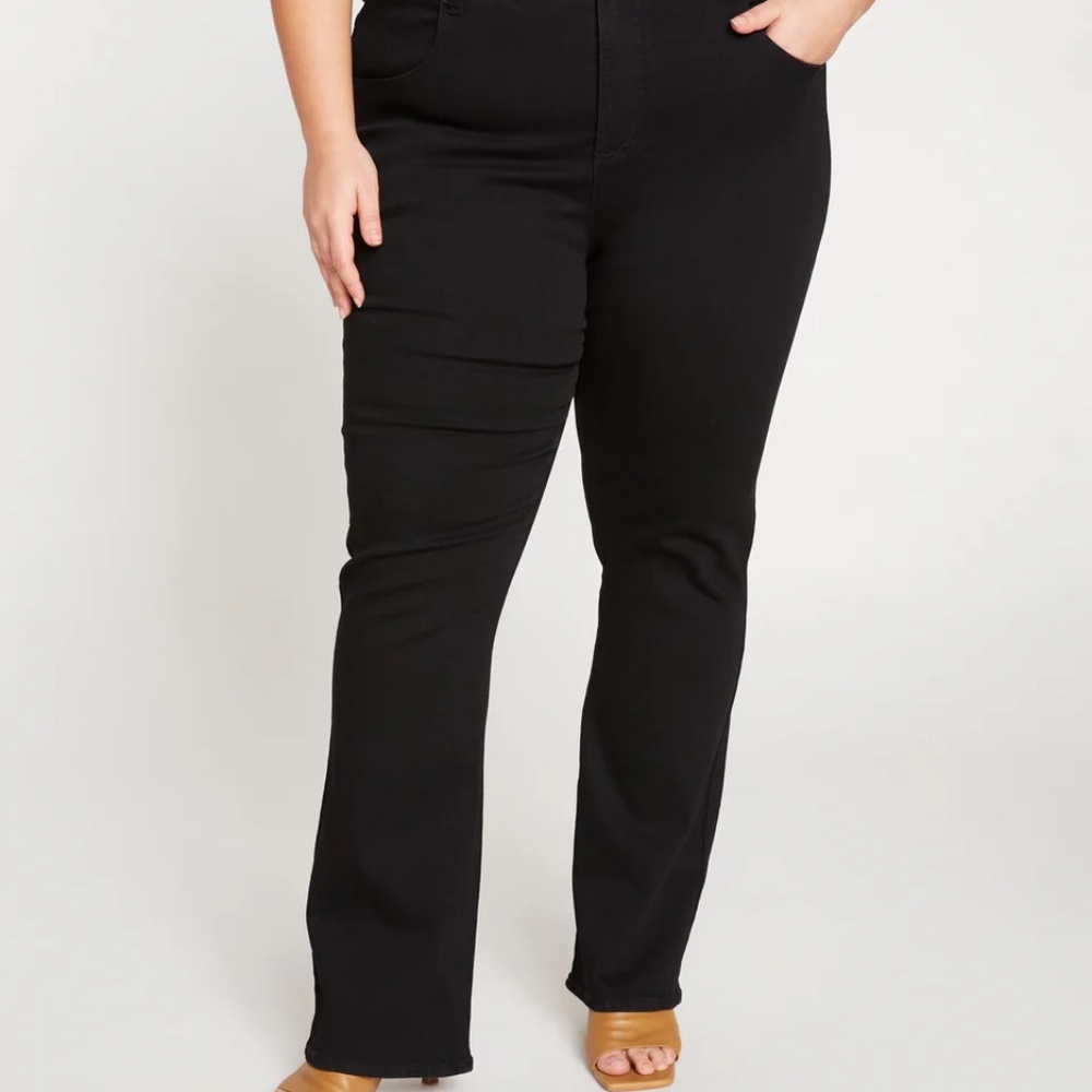 NWT Marne Bootcut Jeans Black